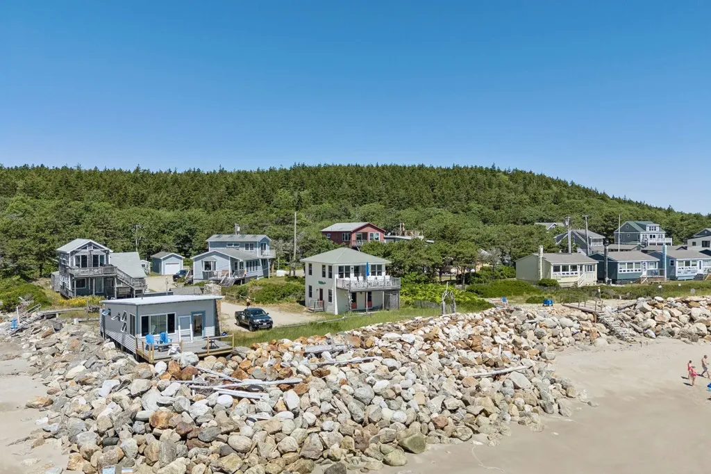 12 White Spot Way Phippsburg ME 04562