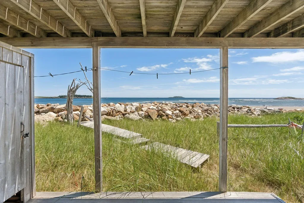 12 White Spot Way Phippsburg ME 04562