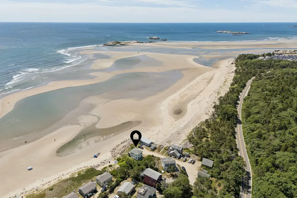 12 White Spot Way Phippsburg ME 04562