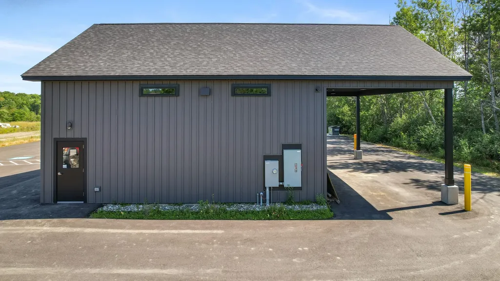 14 Carey Drive Hampden ME 04444