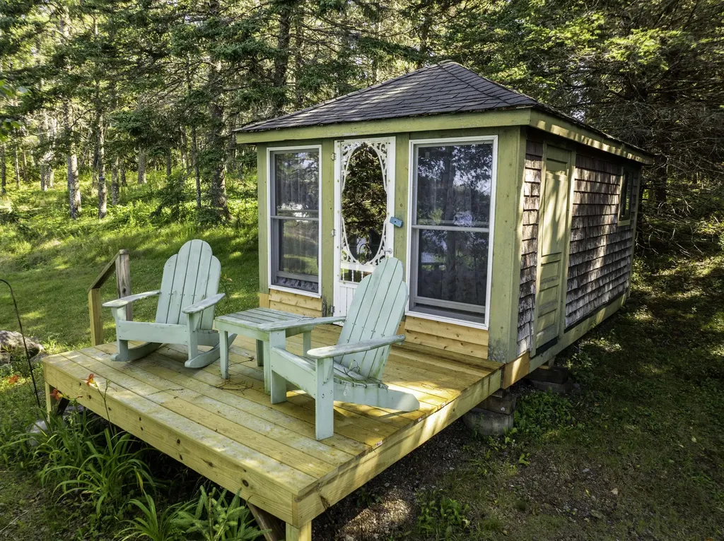 54 Old Toll Bridge Road Eastport ME 04631