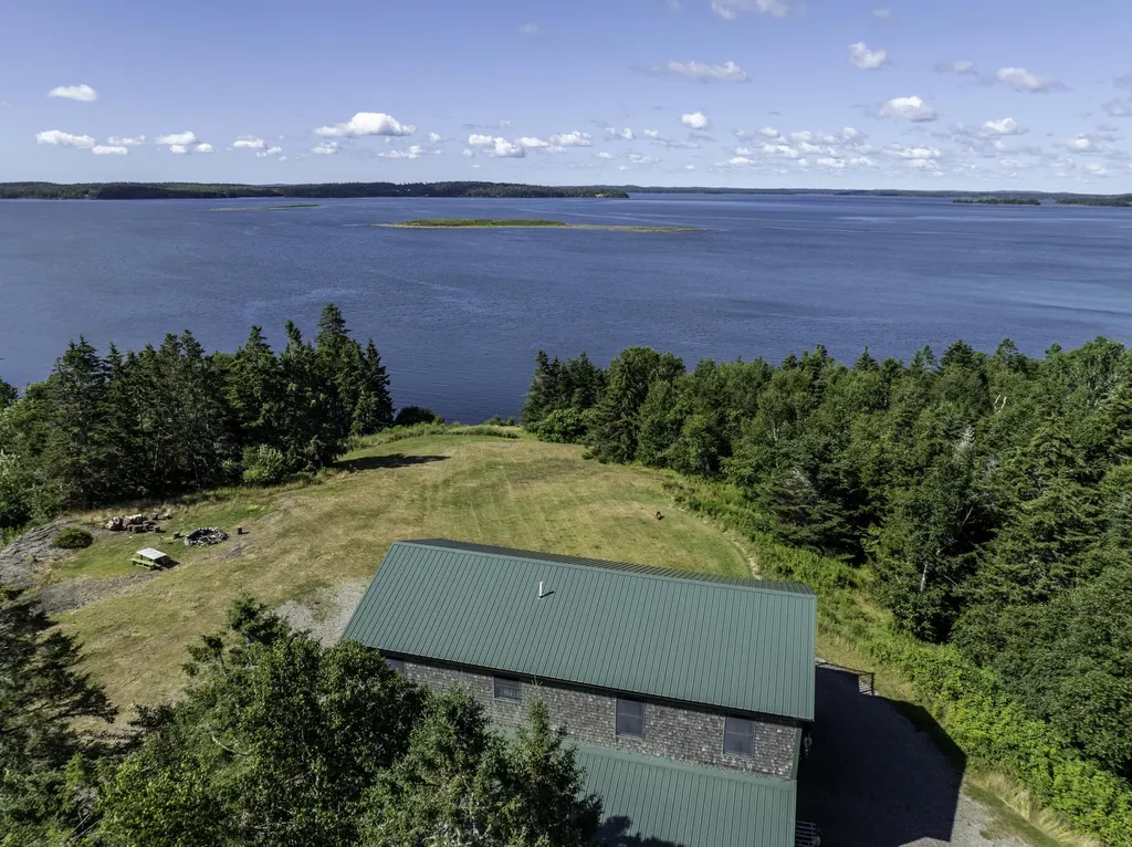 54 Old Toll Bridge Road Eastport ME 04631