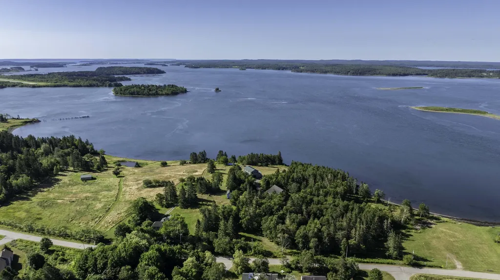 54 Old Toll Bridge Road Eastport ME 04631