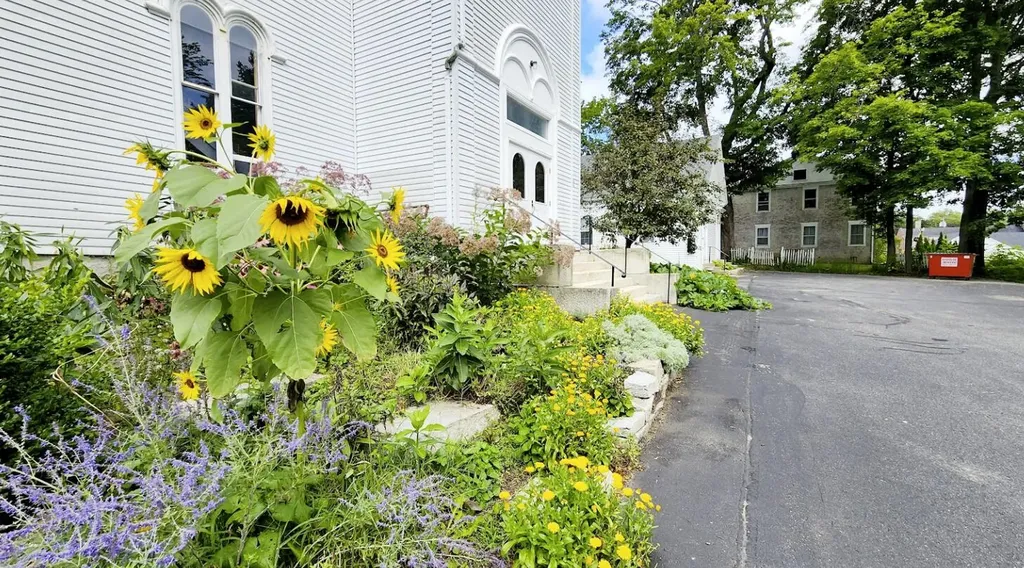 17 Union Street Hallowell ME 04347