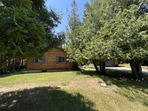 48 Kelleytown Road Tremont ME 04612