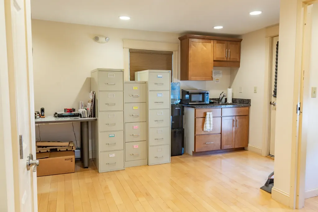 61 County Road Gorham ME 04038