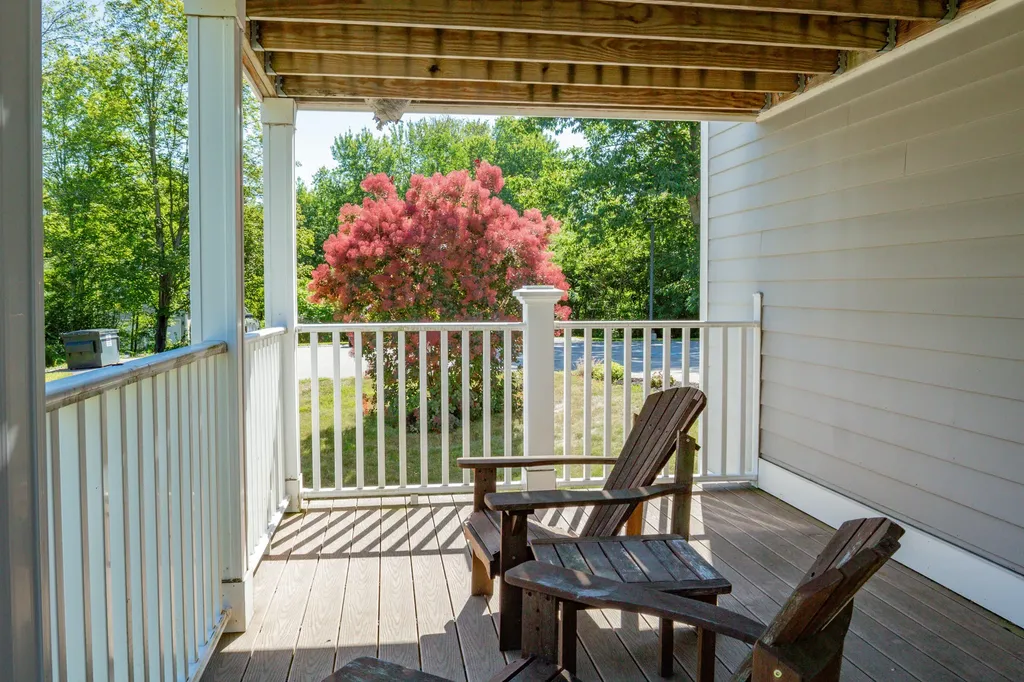 61 County Road Gorham ME 04038