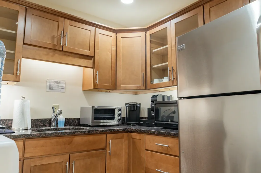 61 County Road Gorham ME 04038