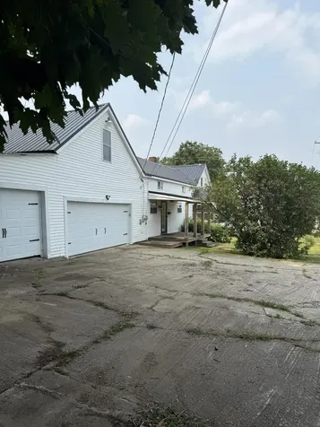 17 Pikes Hill Road Norway ME 04268
