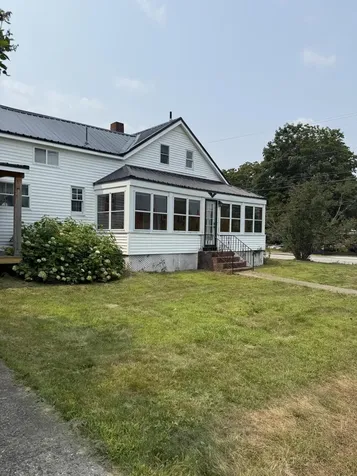 17 Pikes Hill Road Norway ME 04268
