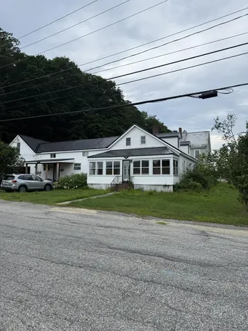 17 Pikes Hill Road Norway ME 04268