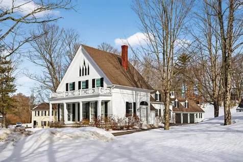 1090 Pittston School Street Pittston ME 04345