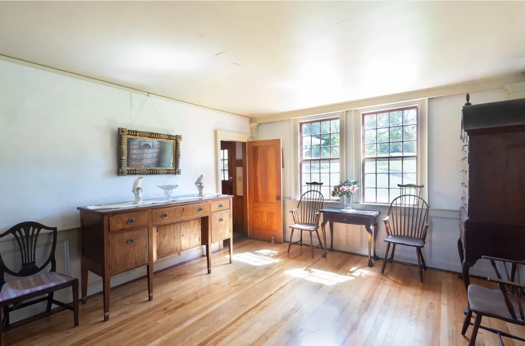 10 South Arm Road Andover ME 04226