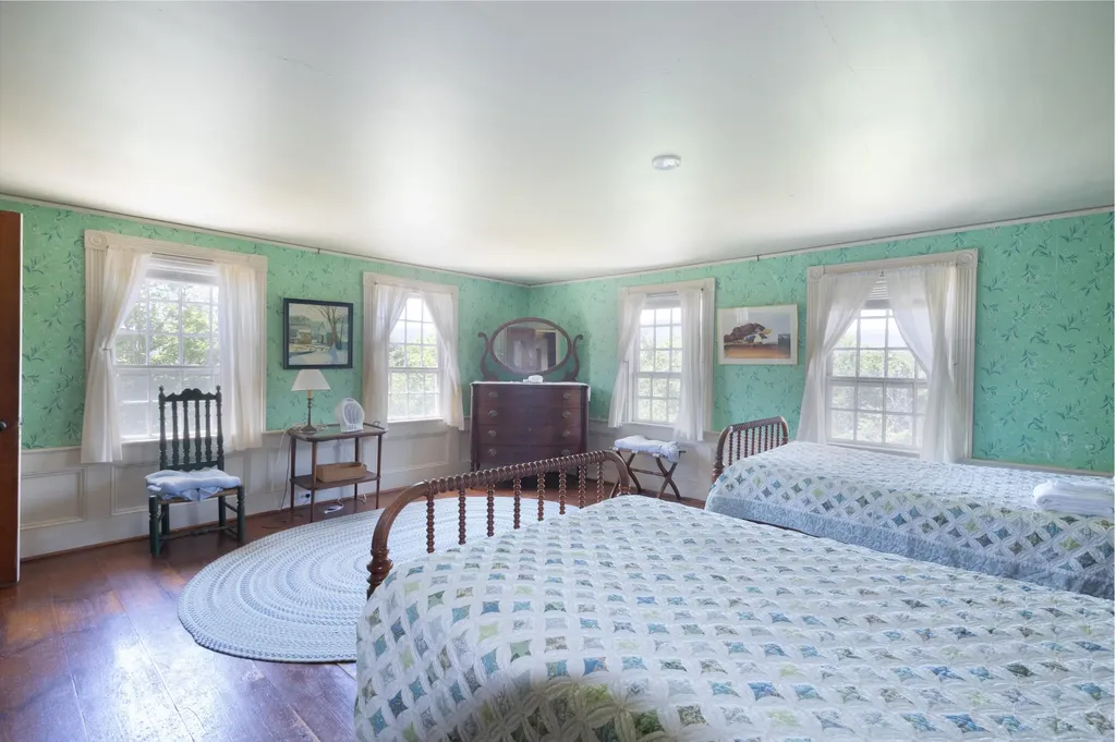 10 South Arm Road Andover ME 04226