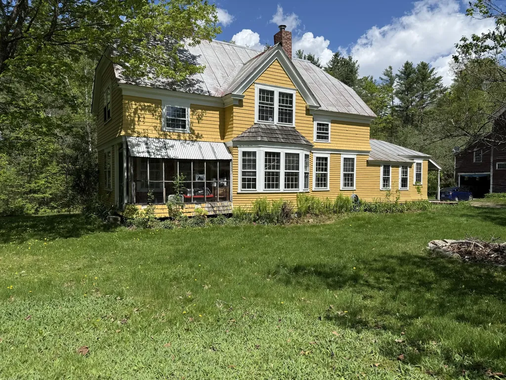 10 South Arm Road Andover ME 04226