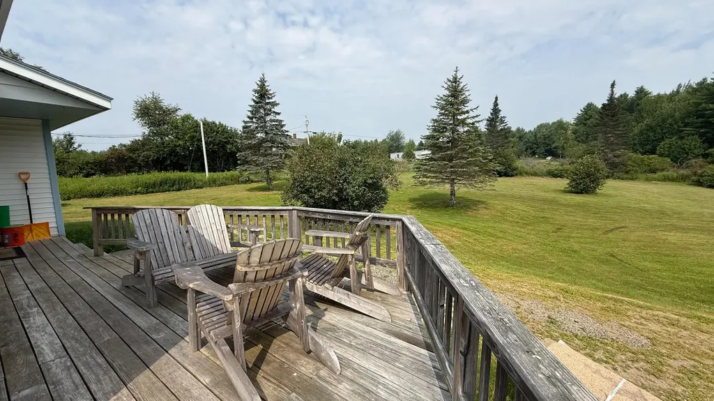 364 Lower Detroit Road Plymouth ME 04969