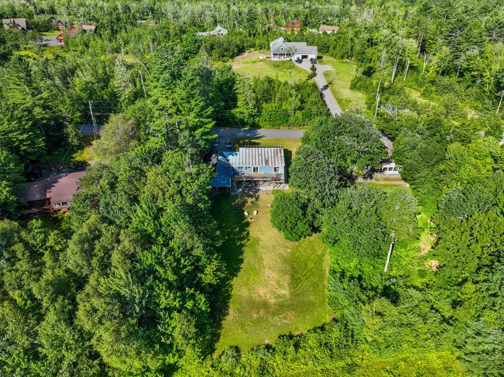 188 Paradise Road Bethel ME 04217