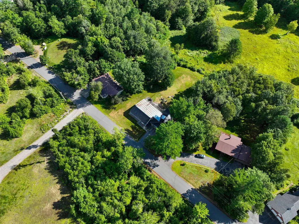 188 Paradise Road Bethel ME 04217