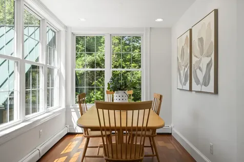 243 Mitchell Road Cape Elizabeth ME 04107