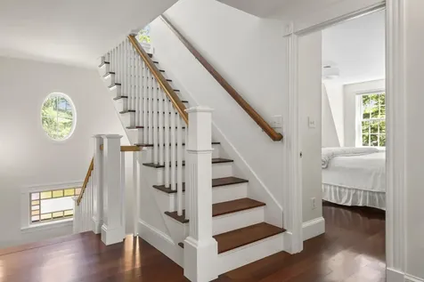 243 Mitchell Road Cape Elizabeth ME 04107