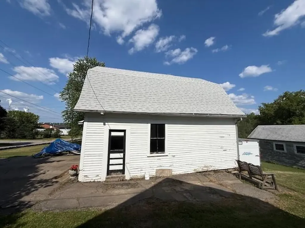 10 Palm Street Baileyville ME 04694