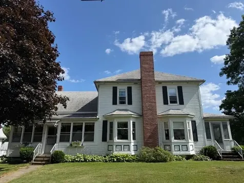 10 Palm Street Baileyville ME 04694