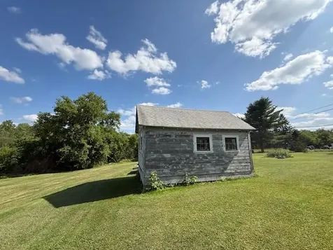 10 Palm Street Baileyville ME 04694