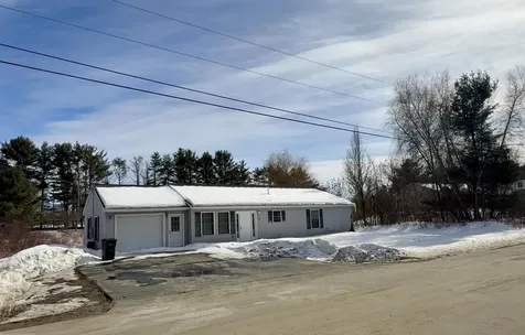 28 Pleasant Hill Drive Waterville ME 04901