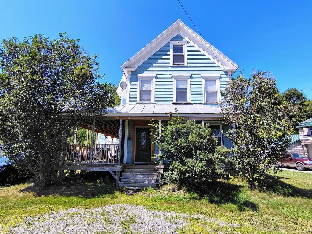 262 Main Street Bingham ME 04920