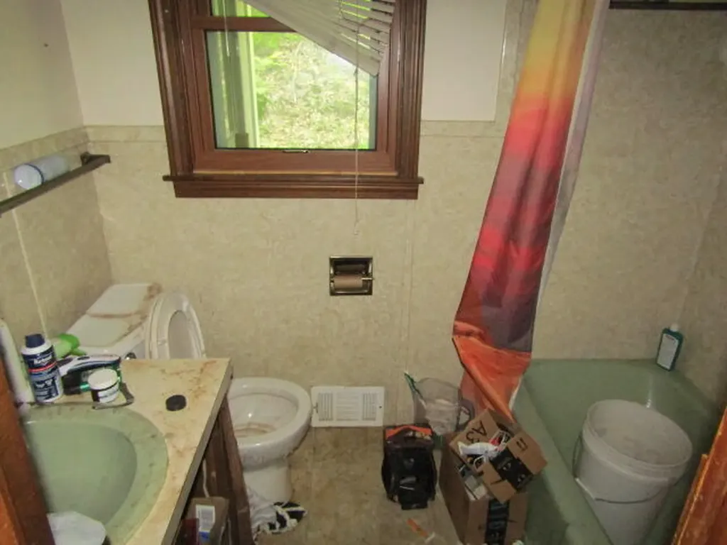 52 Hooper Shores Road York ME 03909