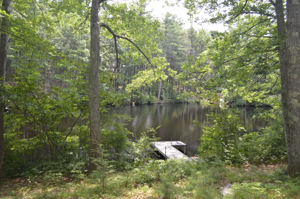 52 Hooper Shores Road York ME 03909