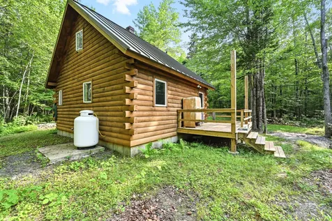 59 Mcdonald Road Parkman ME 04443