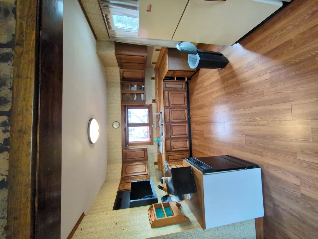 85 School Street Millinocket ME 04462