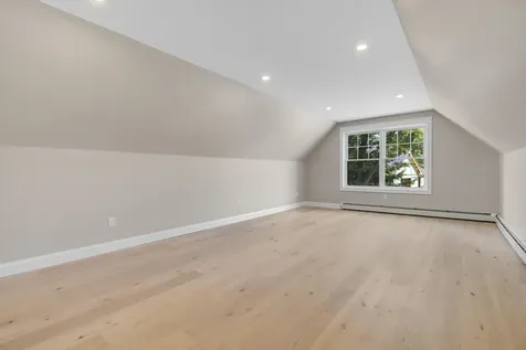 52 Woodbrey Lane Standish ME 04084
