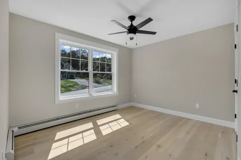 52 Woodbrey Lane Standish ME 04084