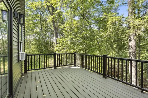 52 Woodbrey Lane Standish ME 04084