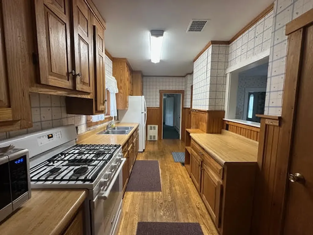 38 Mount Ephraim Road Searsport ME 04974