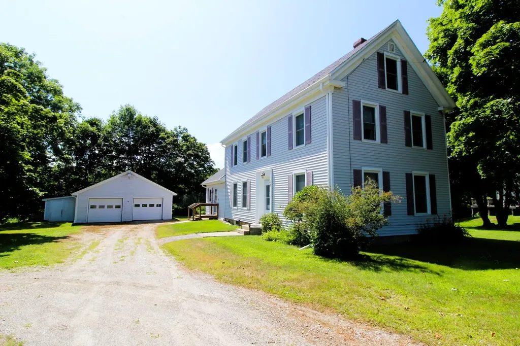 38 Mount Ephraim Road Searsport ME 04974