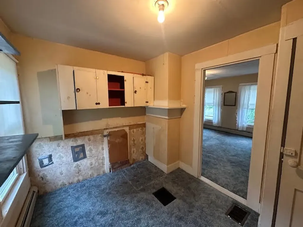 38 Mount Ephraim Road Searsport ME 04974