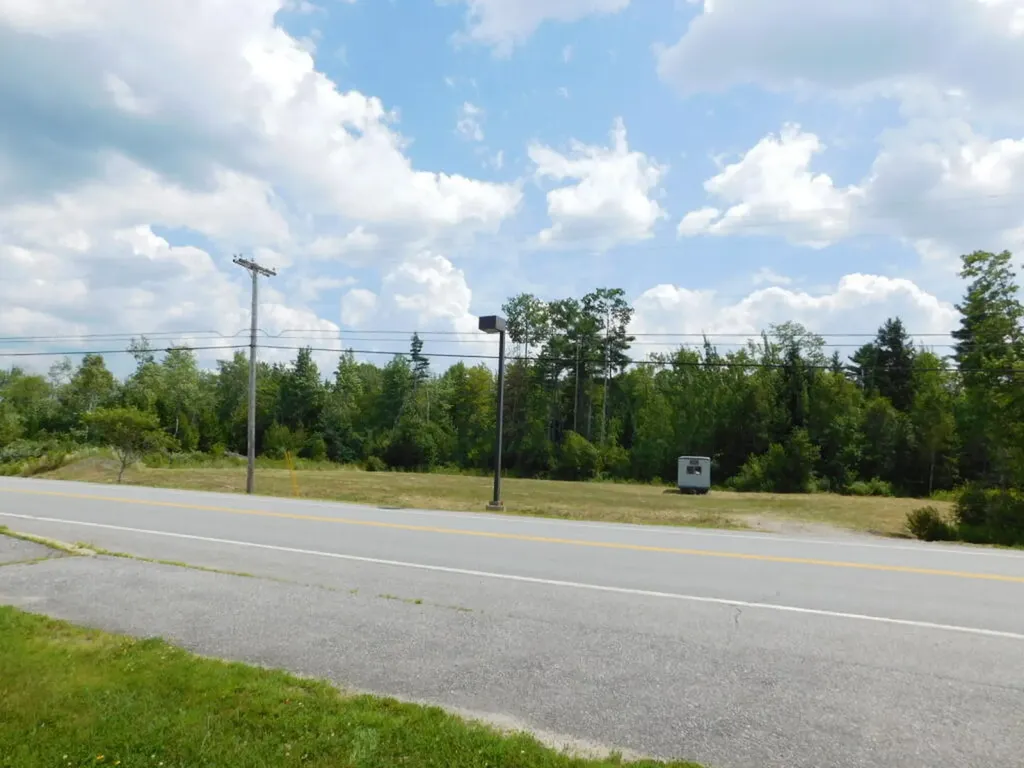 35 Airport Road Old Town ME 04468