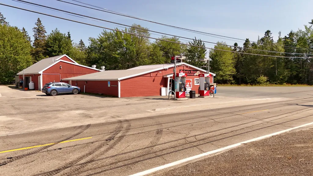 111 Bass Harbor Road Southwest Harbor ME 04679