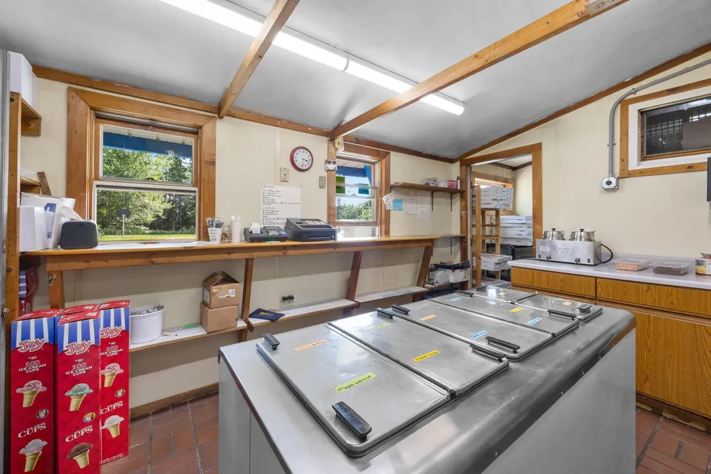 111 Bass Harbor Road Southwest Harbor ME 04679