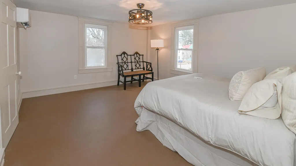 20 N High Street Bridgton ME 04009