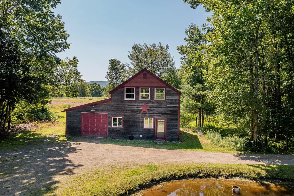 000 Heal Road Lincolnville ME 04849