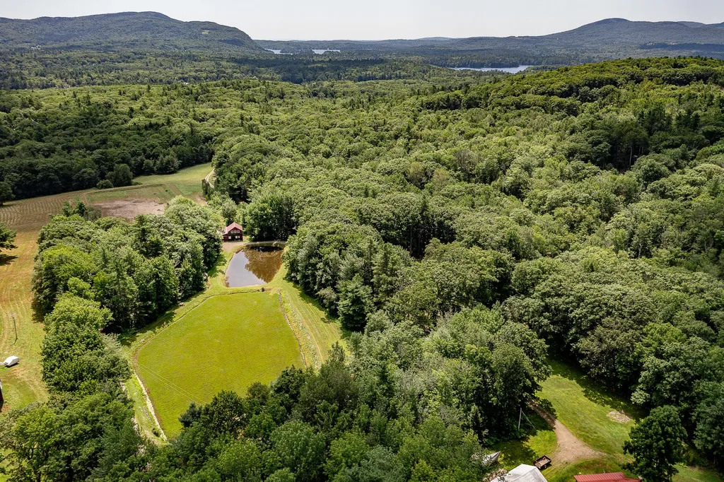 000 Heal Road Lincolnville ME 04849