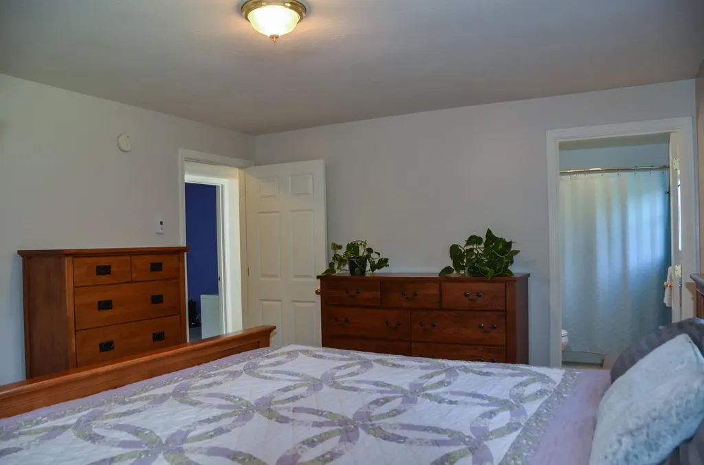54 Pleasant Hill Road Augusta ME 04330
