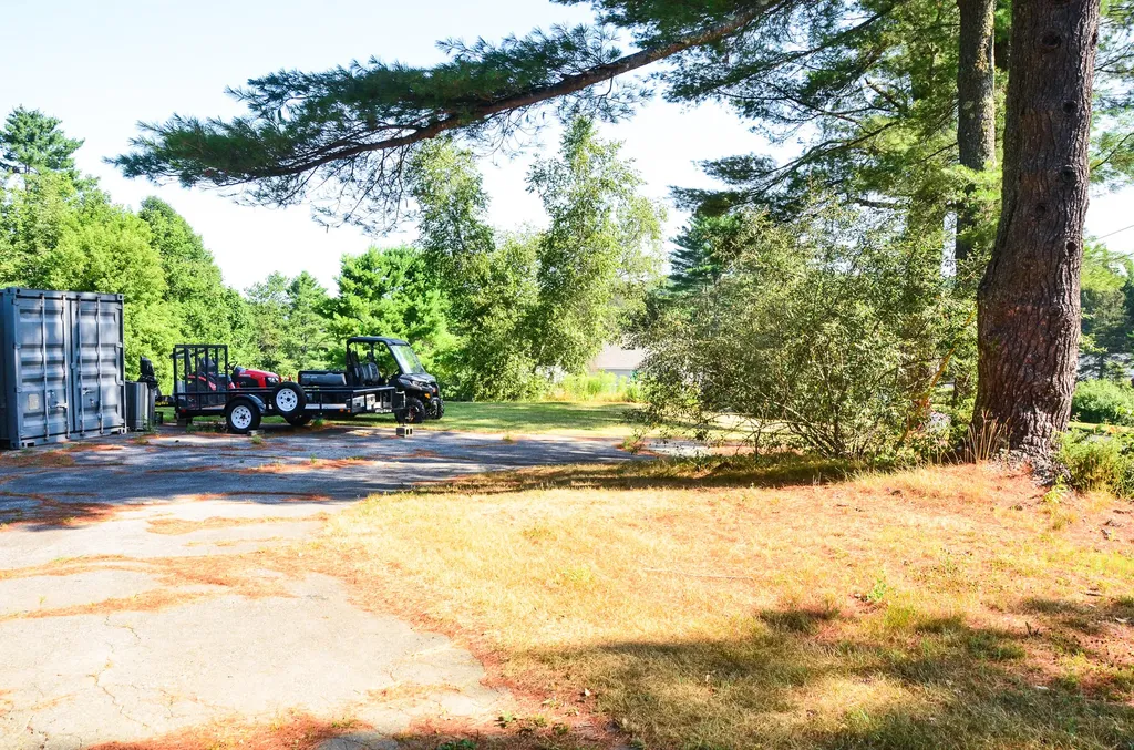 54 Pleasant Hill Road Augusta ME 04330