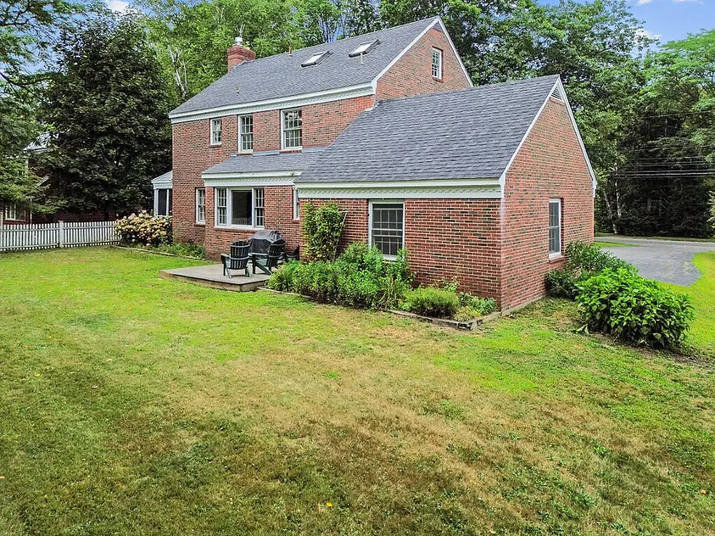 118 Mayflower Hill Drive Waterville ME 04901