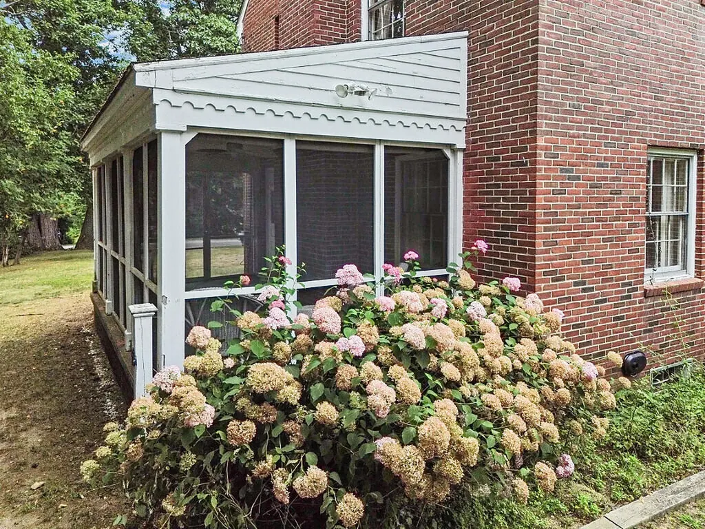 118 Mayflower Hill Drive Waterville ME 04901