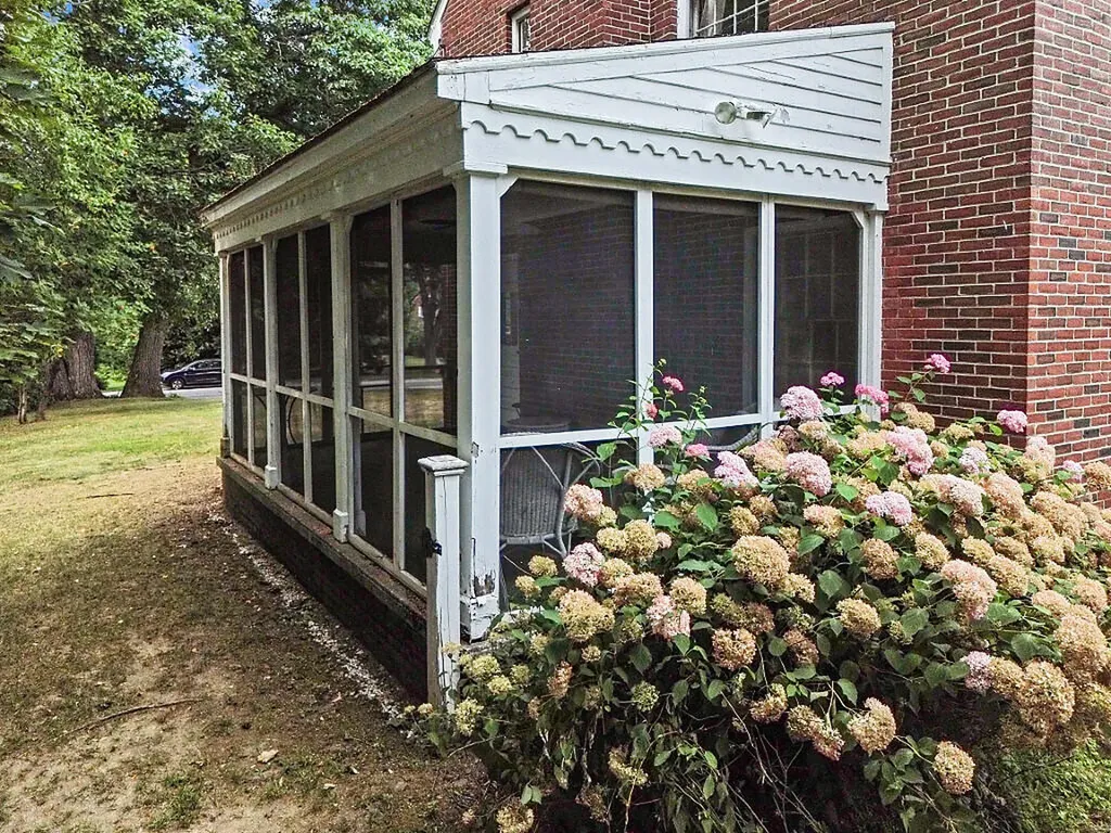 118 Mayflower Hill Drive Waterville ME 04901